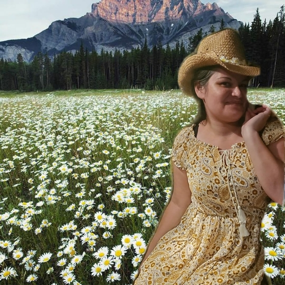 Meet your Posher, Sidney - Picture 5 of 12